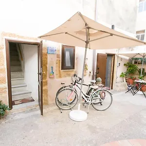 https://casa-giulia-augusta.sicilyhotelsitaly.net